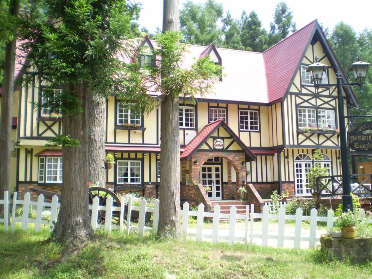 Bed and Breakfast ペンション ちゃうちゃう Hakuba Esterno foto