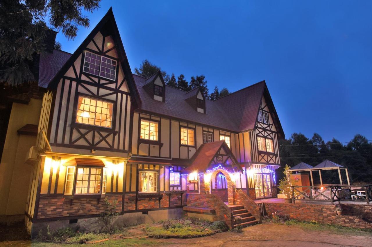 Bed and Breakfast ペンション ちゃうちゃう Hakuba Esterno foto